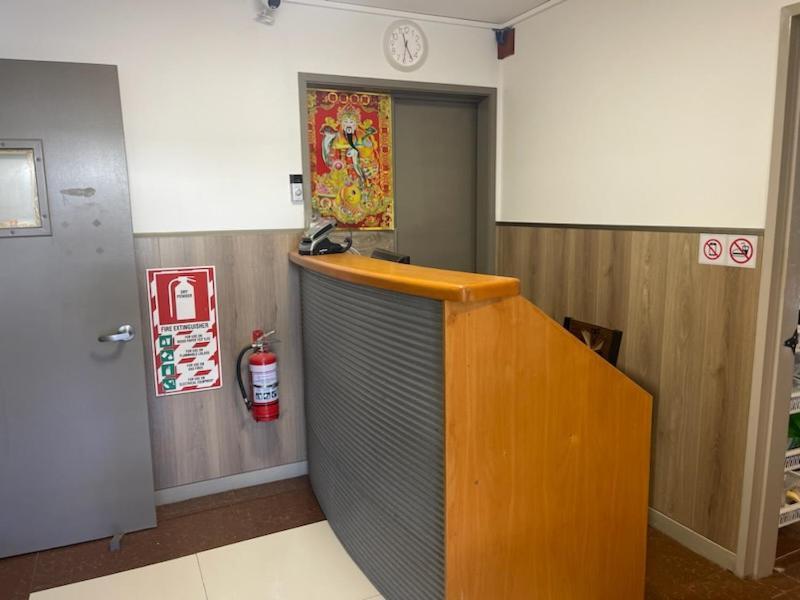 Conway Motel Manukau Окленд Екстер'єр фото