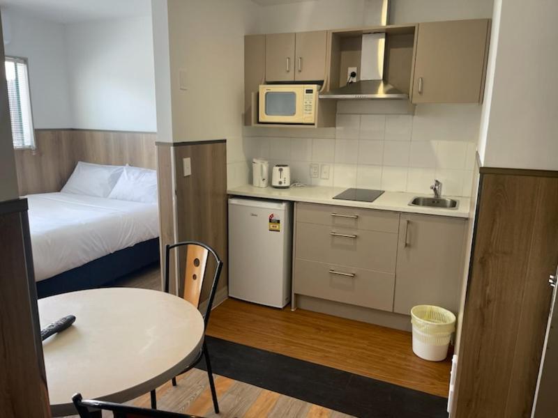 Conway Motel Manukau Окленд Екстер'єр фото