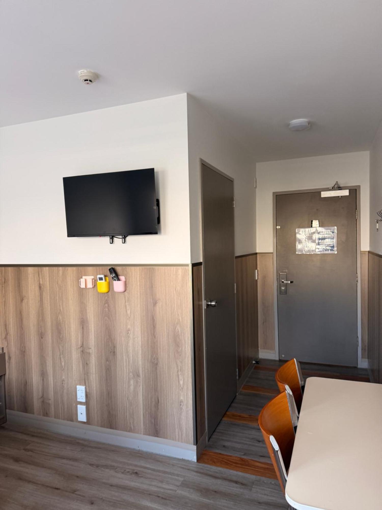 Conway Motel Manukau Окленд Екстер'єр фото